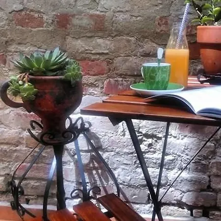 Vege & Vegan Restaurant And Inn Novi Sad