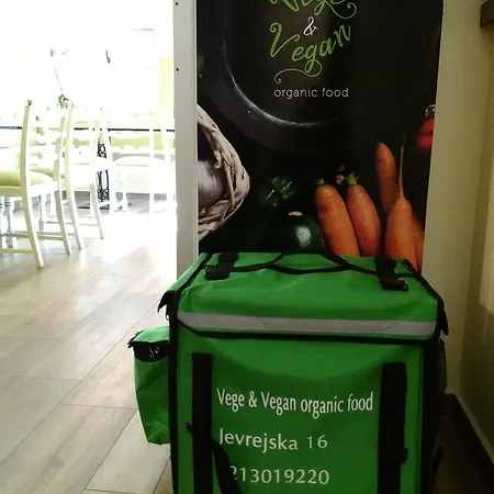 Vege & Vegan Restaurant And * Novi Sad