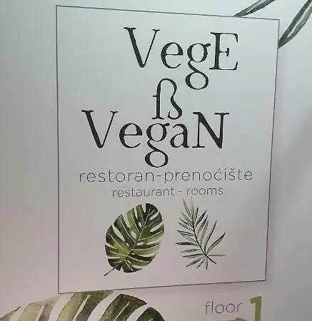 Vege & Vegan Restaurant And Inn